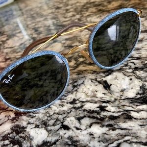 •• [[ N E W ]]•• Denim round Ray-Ban sunglasses